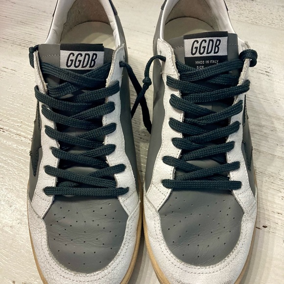 Golden Goose leather sneakers size 11. Worn 3 times , too big for my 10-1/2 feet - Picture 9 of 10